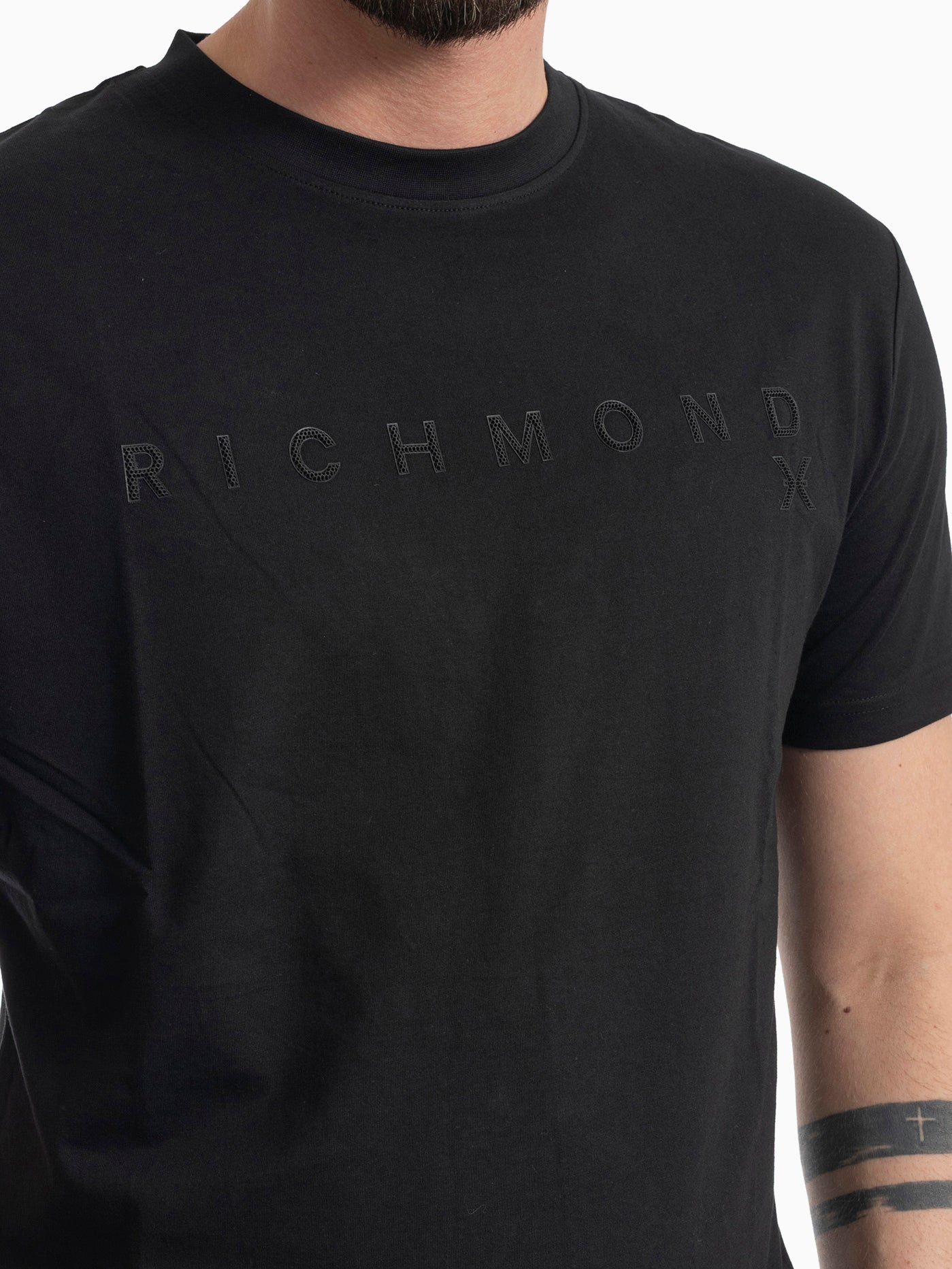 T-SHIRT JOHN RICHMOND UMP26018TS