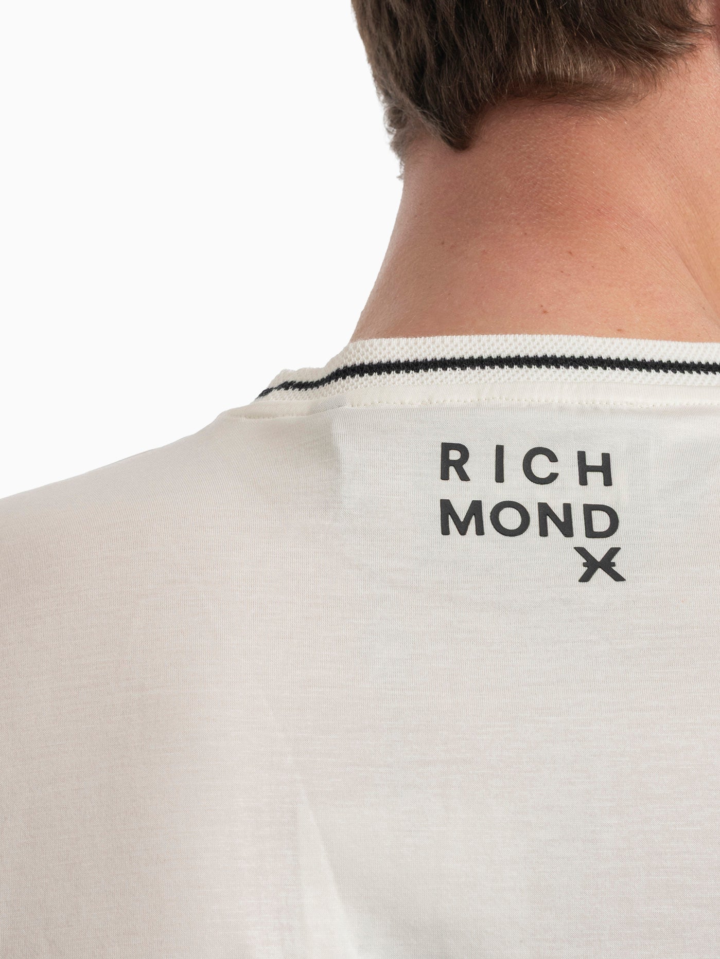 T-SHIRT JOHN RICHMOND UMP26335TS