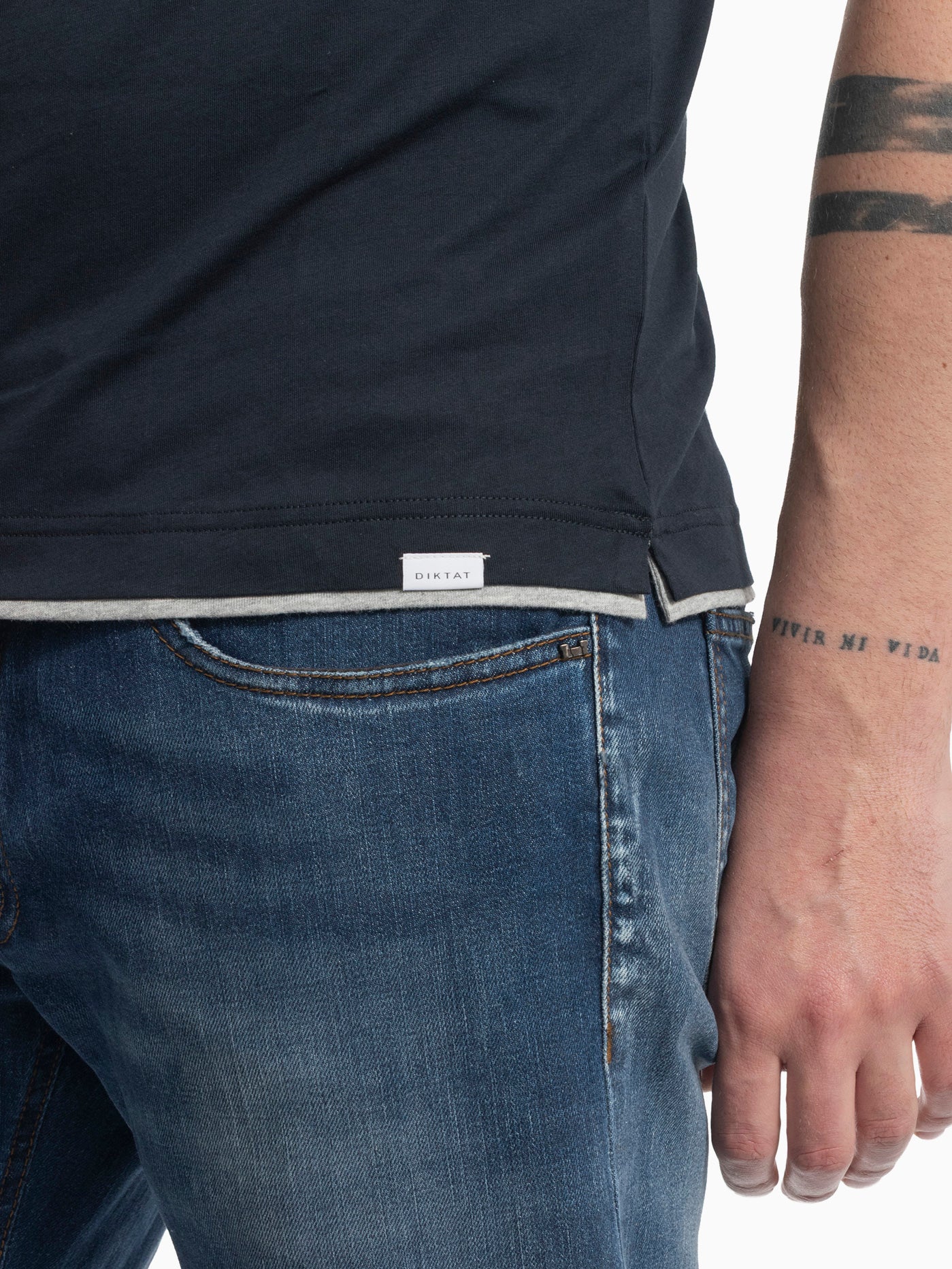 T-SHIRT DIKTAT DK17-105