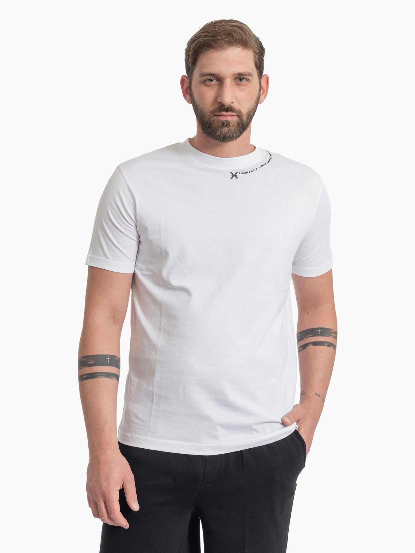 T-SHIRT JOHN RICHMOND UMP26038TS